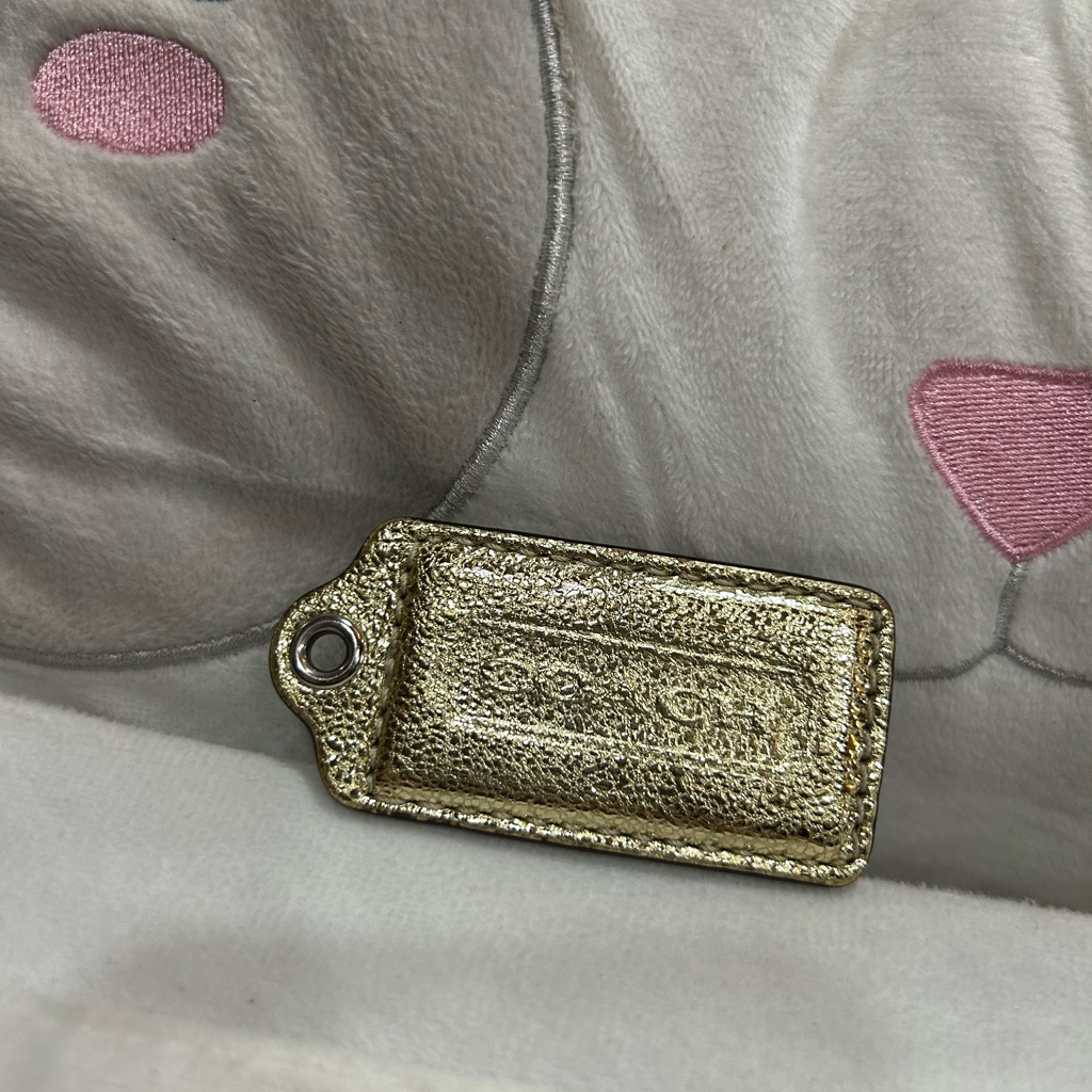 Coach Hang Tag